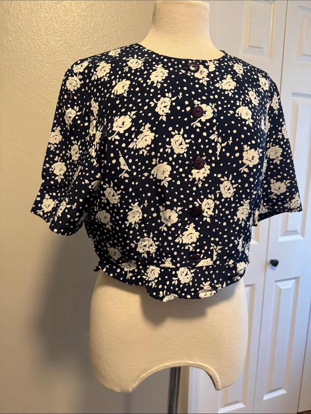 Vintage cropped top.